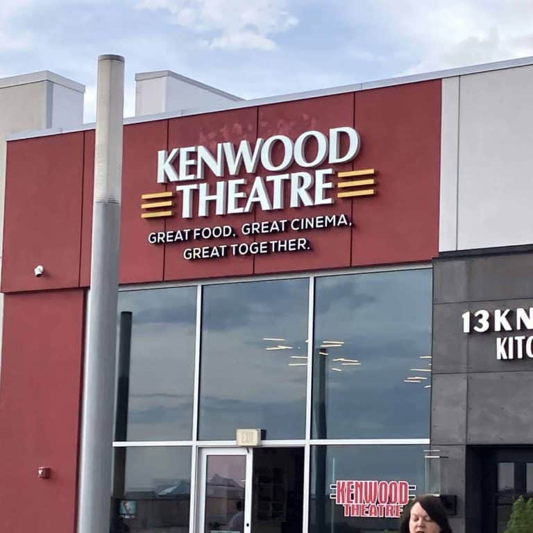 Kenwood Theatre Review – Cincinnati, OH | A Dine-In Movie Experience Worth Every Bite